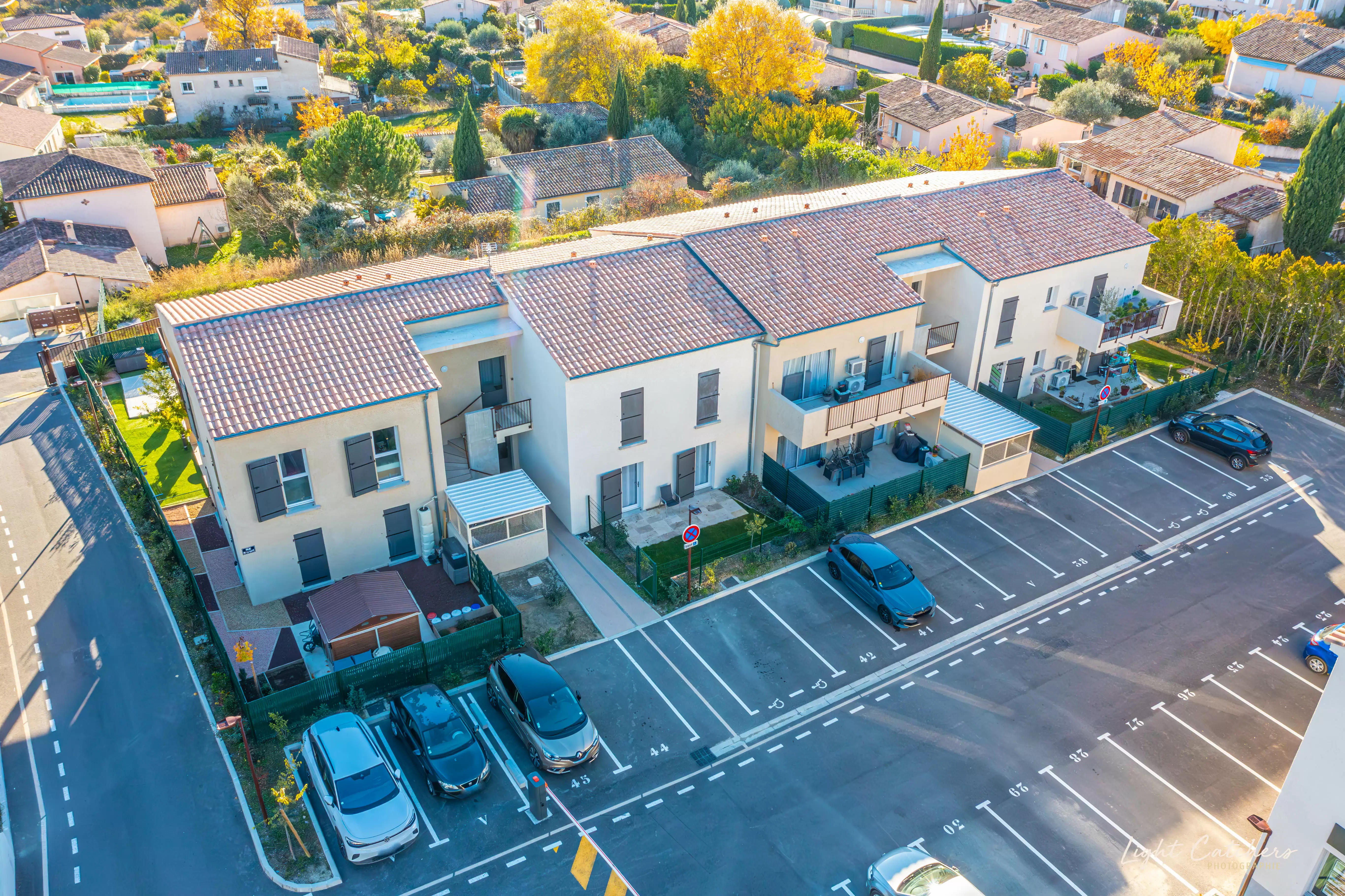 photo Samaria - 12 Logements et 6 locaux commerciaux